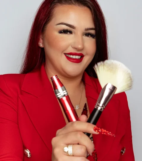 04 Microneedling mit Exosomen Mone1